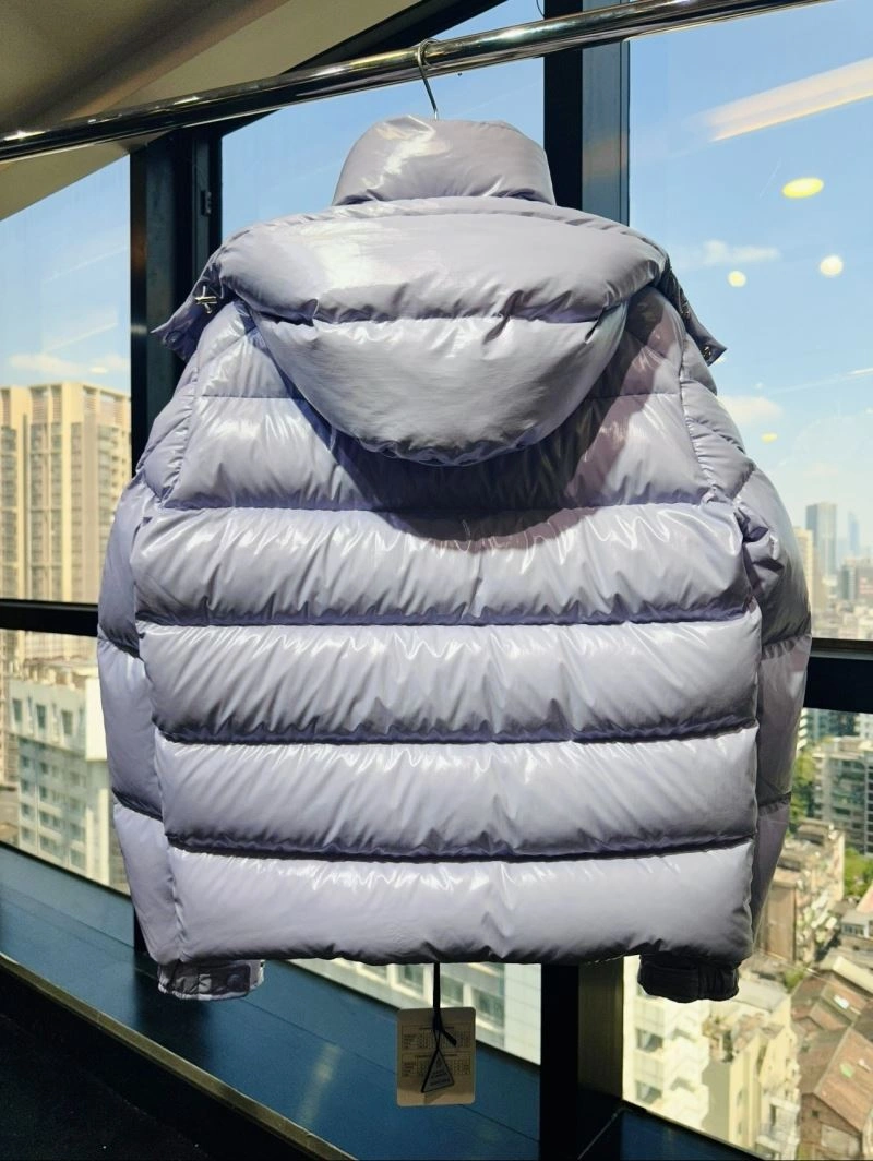 Seasonal Moncler Down Jackets 144798