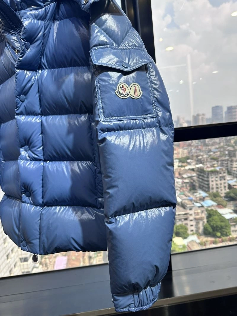 Moncler Down Jackets TravelReady 144789
