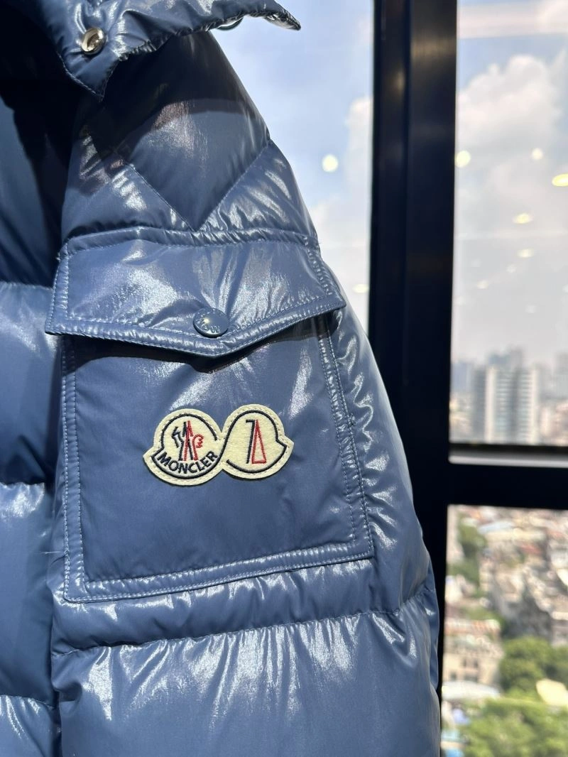 Moncler Down Jackets TravelReady 144789