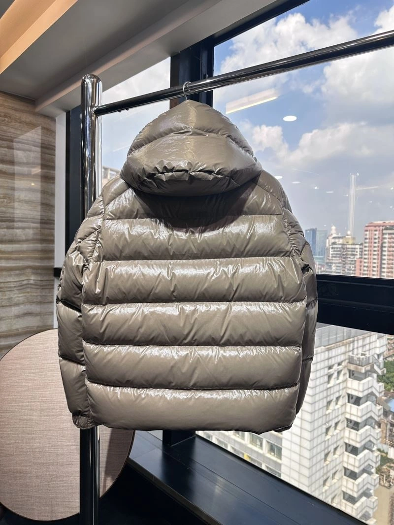 Moncler Down Jackets Original 144790