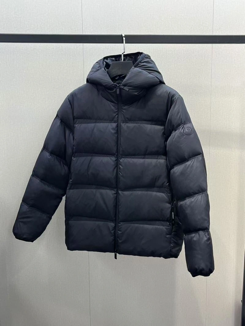 Unisex Moncler Down Jackets 144788