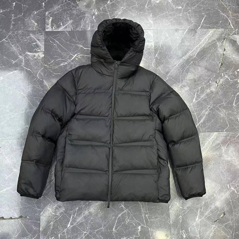 Unisex Moncler Down Jackets 144788