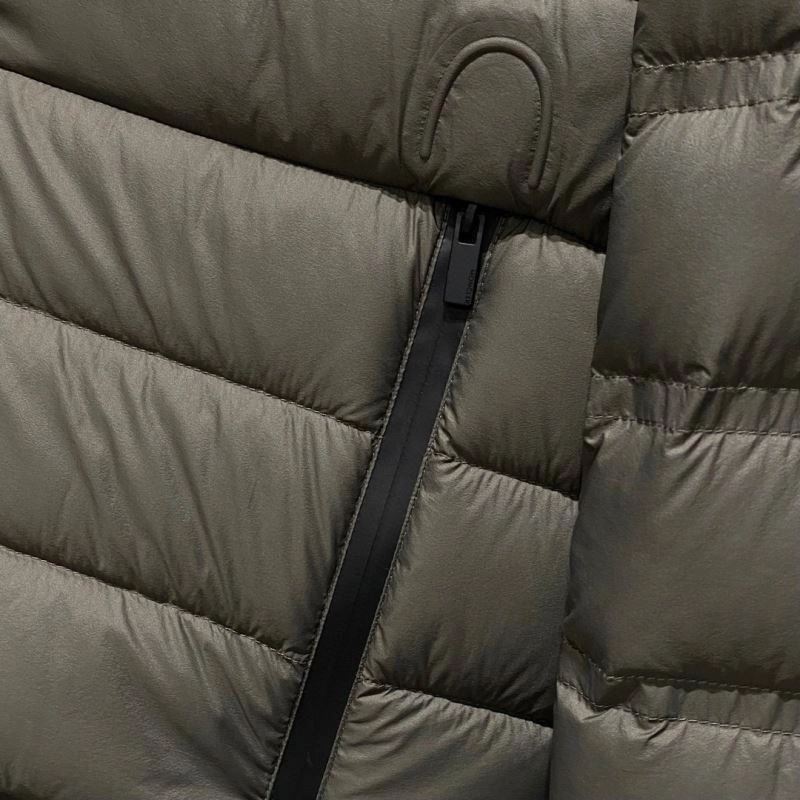 RelaxedFit Moncler Down Jackets 144784
