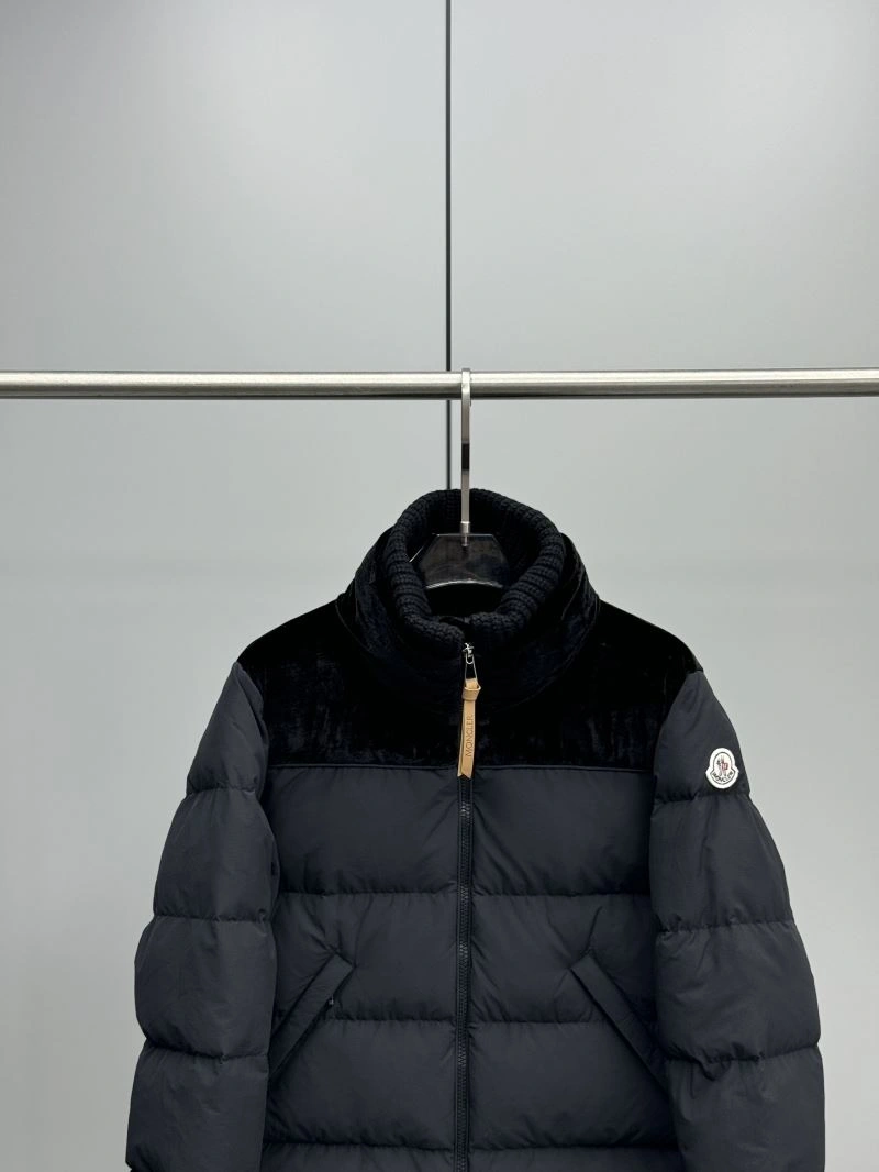 Moncler Down Jackets WellDesigned 144775