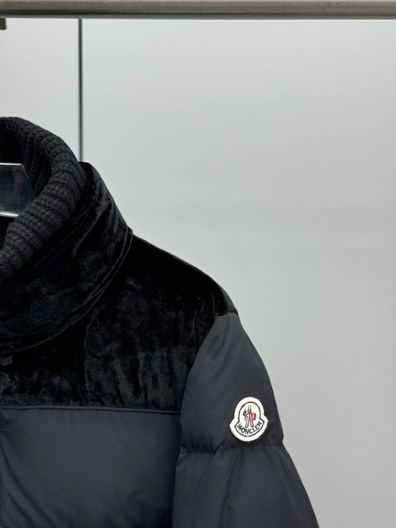 Moncler Down Jackets WellDesigned 144775