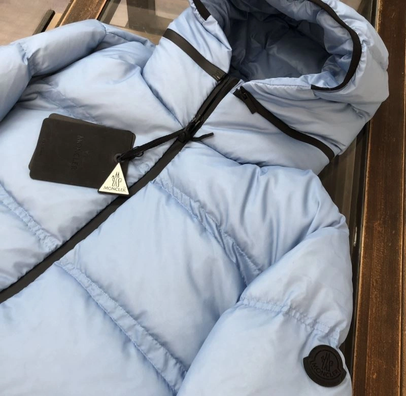 Tailored Moncler Down Jackets 144785