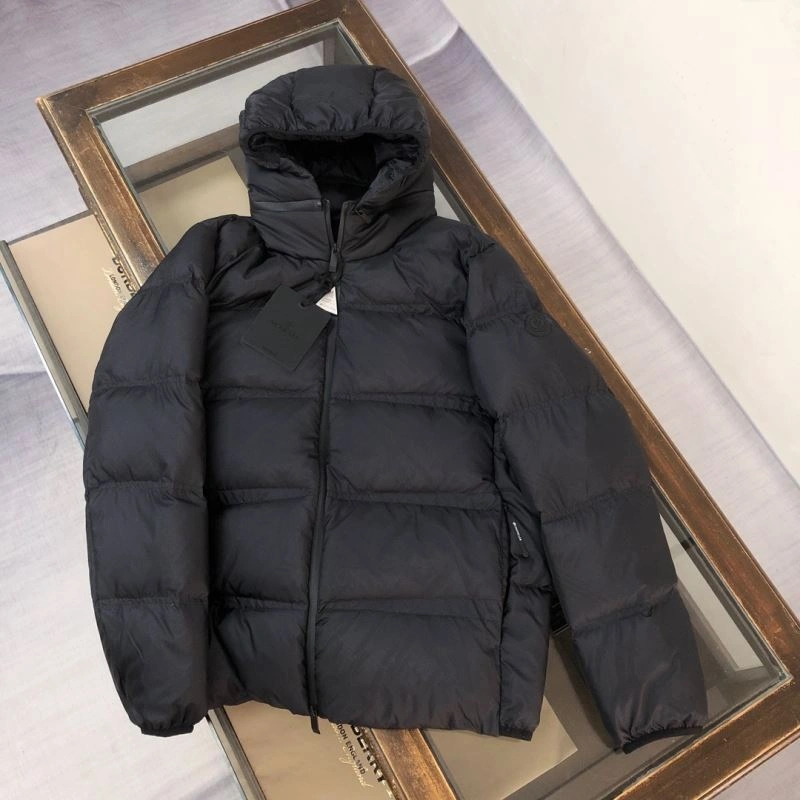 Moncler Down Jackets Stretchable 144772