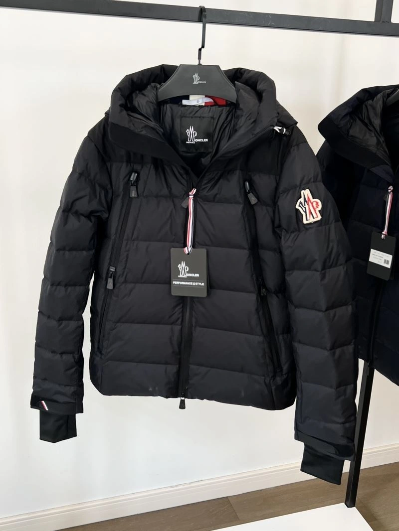 Moncler Down Jackets Neat 144777