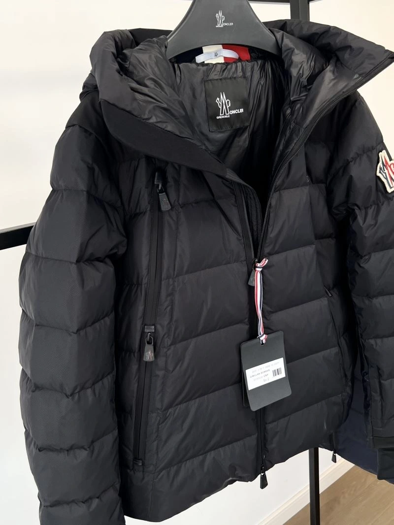 Moncler Down Jackets Neat 144777