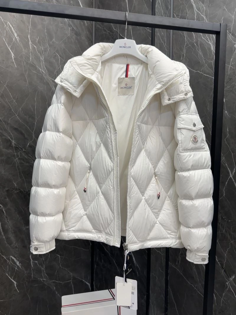 Lightweight Moncler Down Jackets 144773