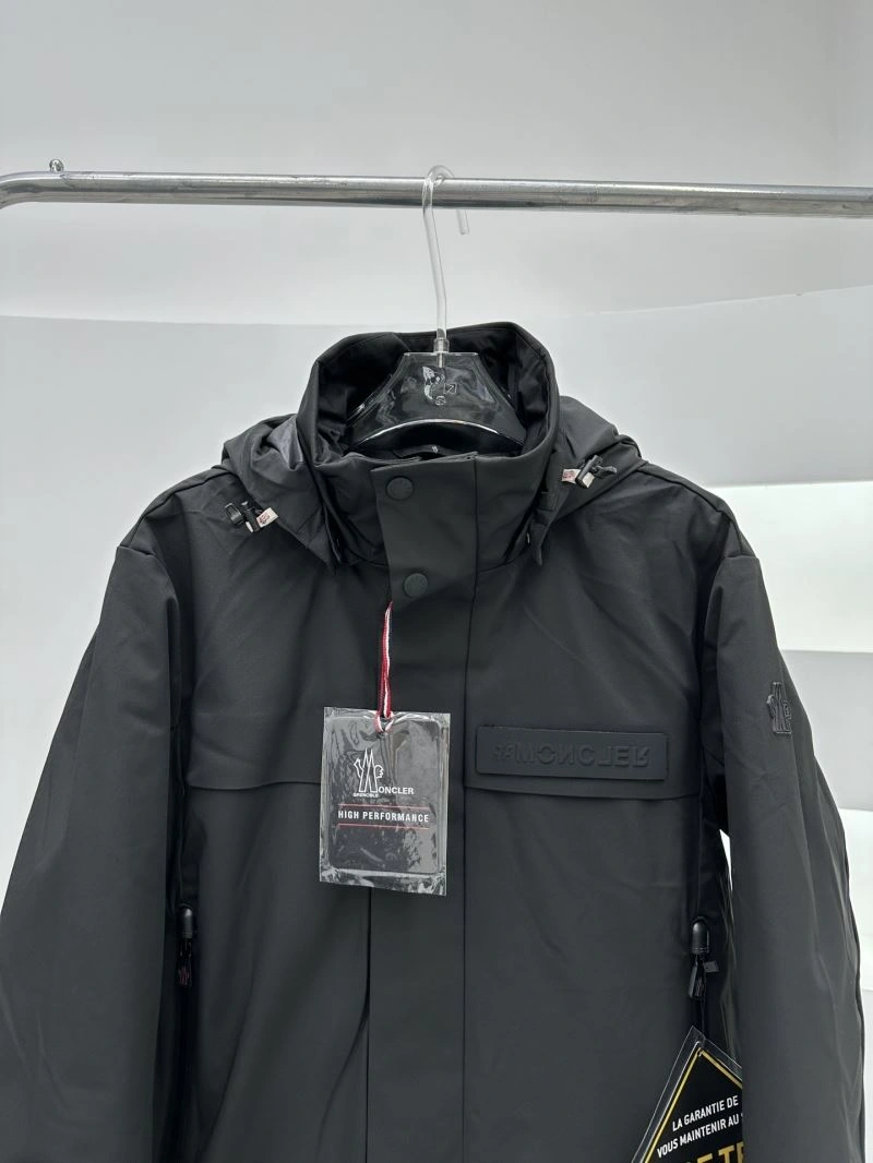 Moncler Down Jackets WellDesigned 144780