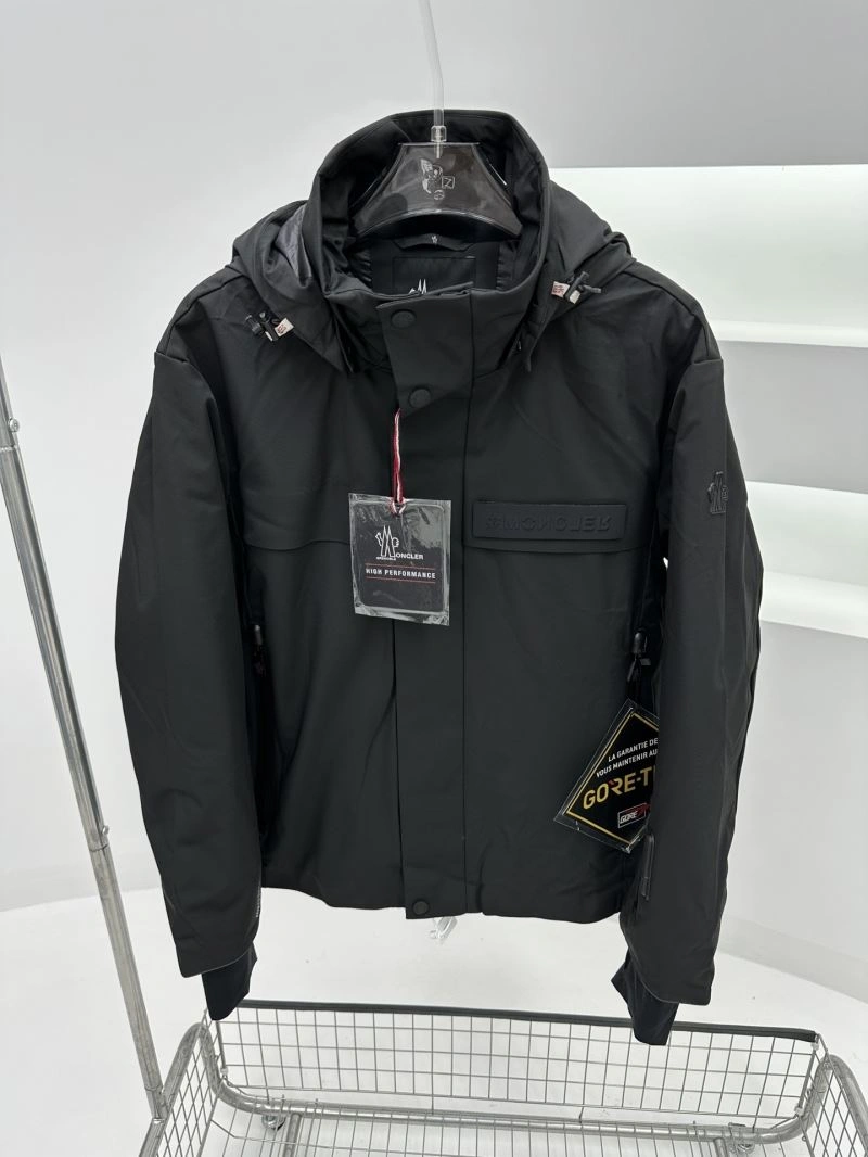 Moncler Down Jackets WellDesigned 144780