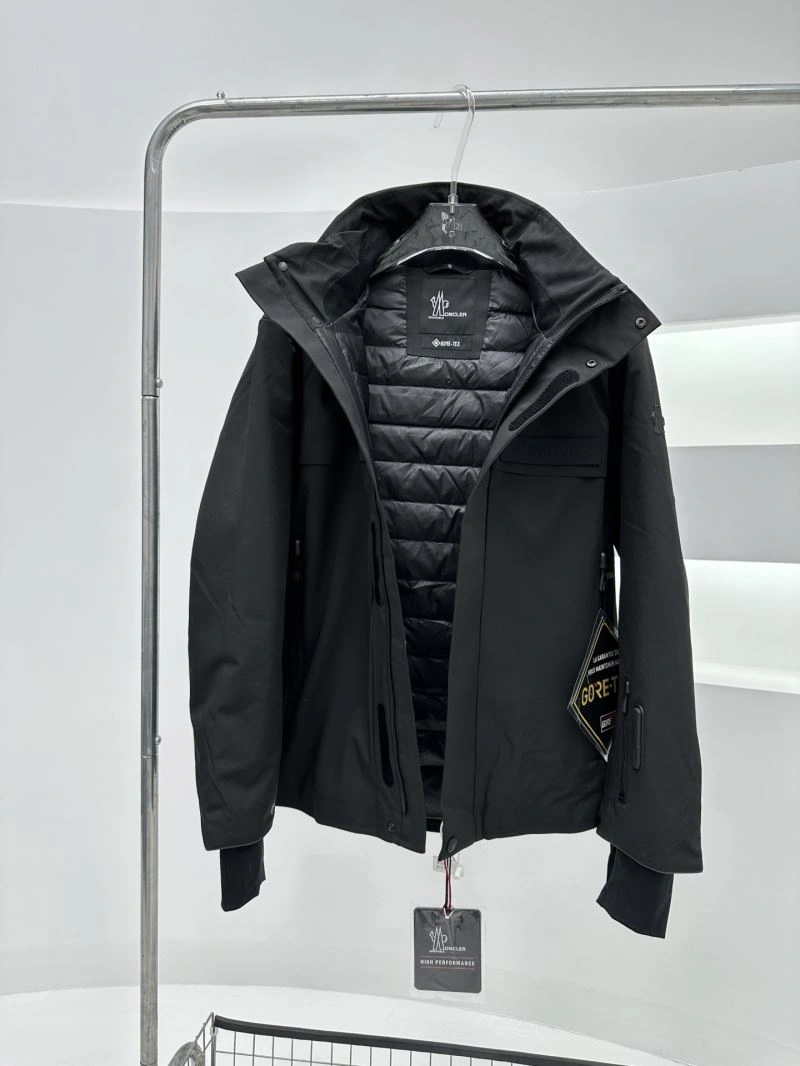 Moncler Down Jackets WellDesigned 144780