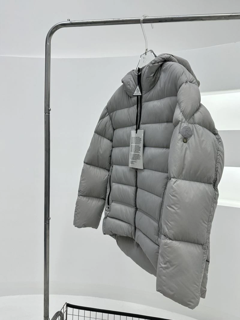 Moncler Down Jackets Packable 144774