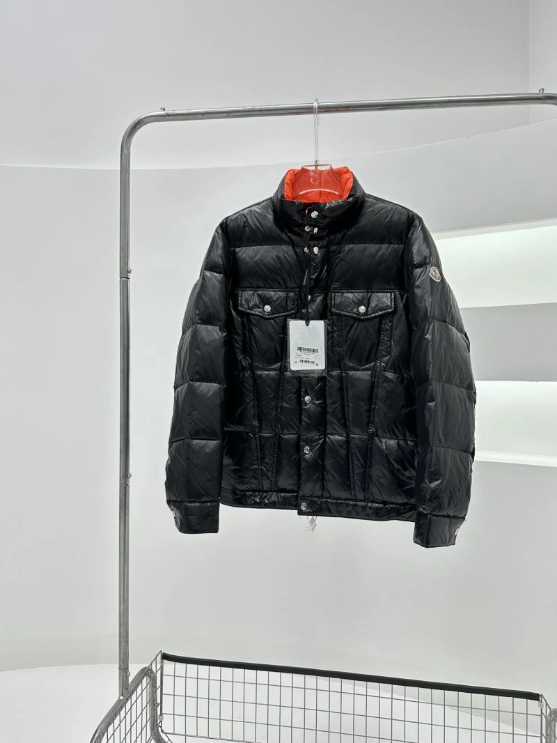 Moncler Down Jackets Functional 144767