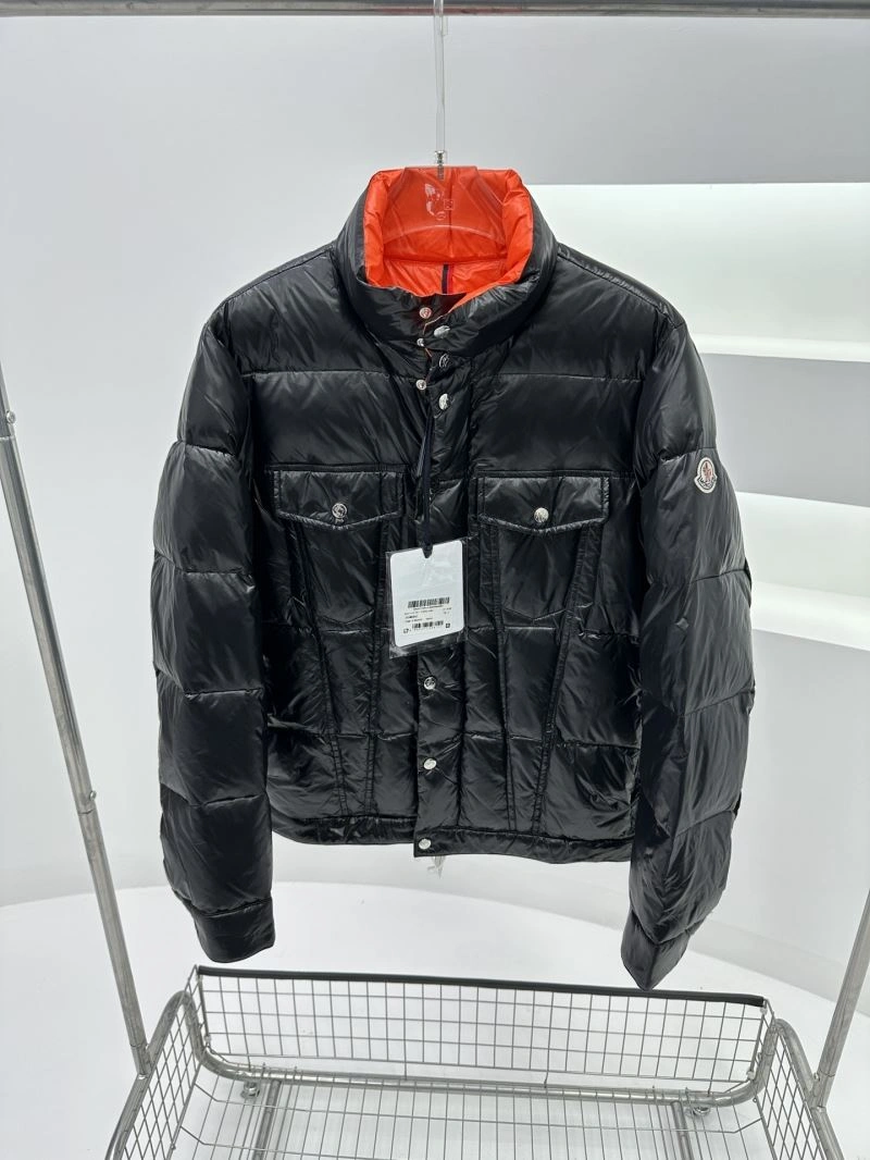Moncler Down Jackets Functional 144767