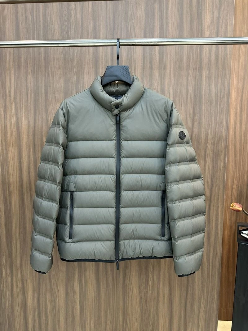 Moncler Down Jackets Chic 144776