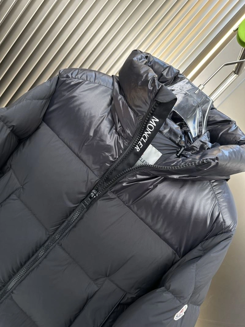 Moncler Down Jackets Modern 144768