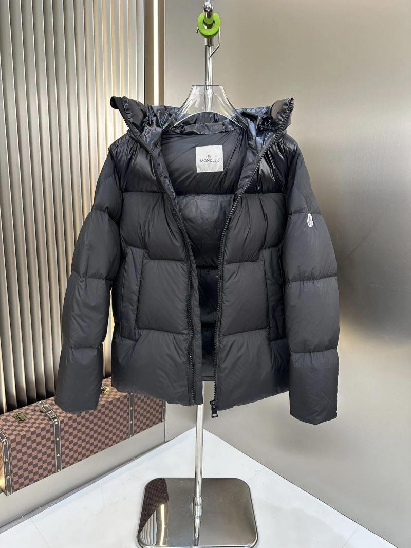 Moncler Down Jackets Modern 144768