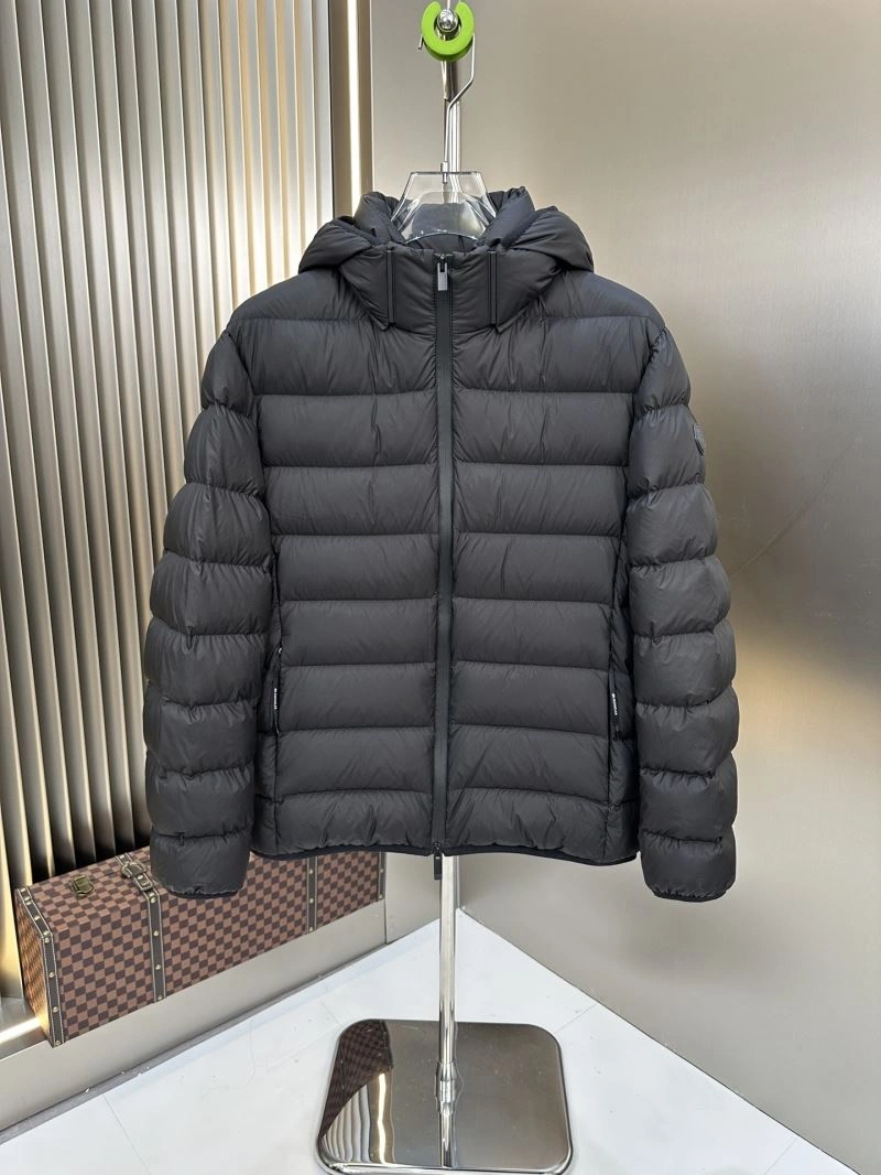 Moncler Down Jackets GoAnywhere 144764