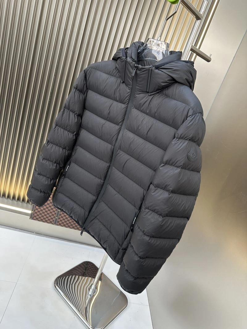 Moncler Down Jackets GoAnywhere 144764
