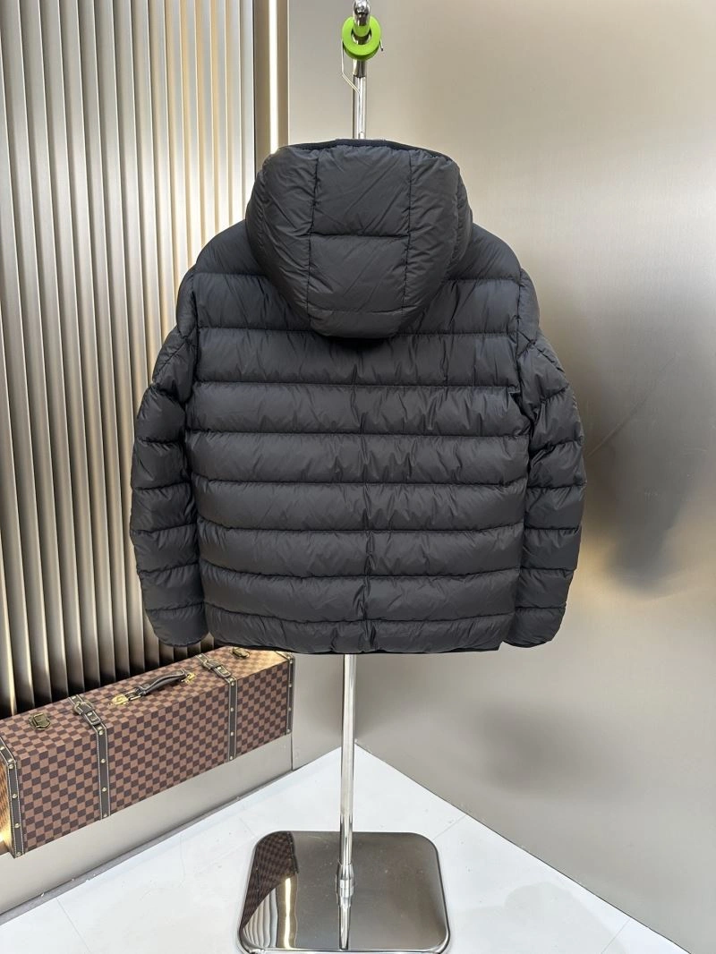 Moncler Down Jackets GoAnywhere 144764