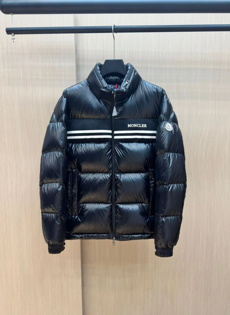 Moncler Down Jackets UrbanStyle 144759