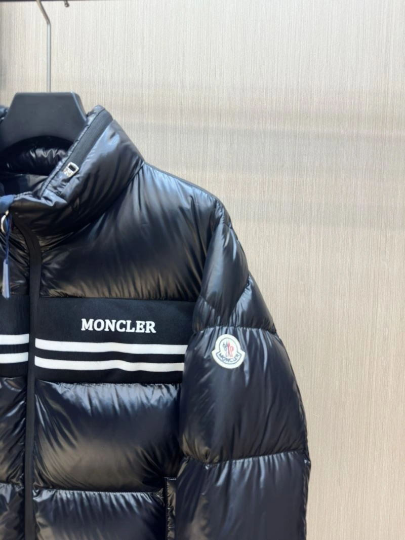 Moncler Down Jackets UrbanStyle 144759