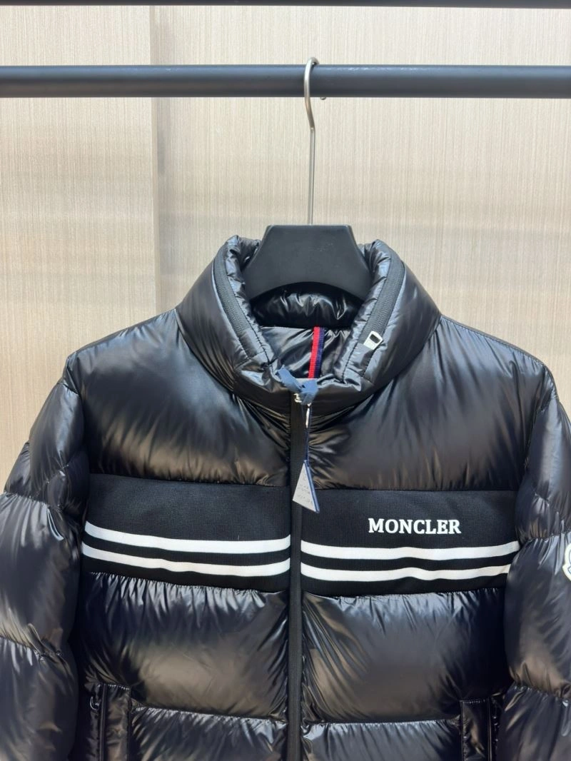 Moncler Down Jackets UrbanStyle 144759