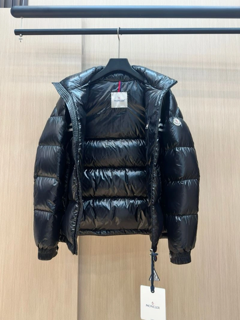 Moncler Down Jackets UrbanStyle 144759