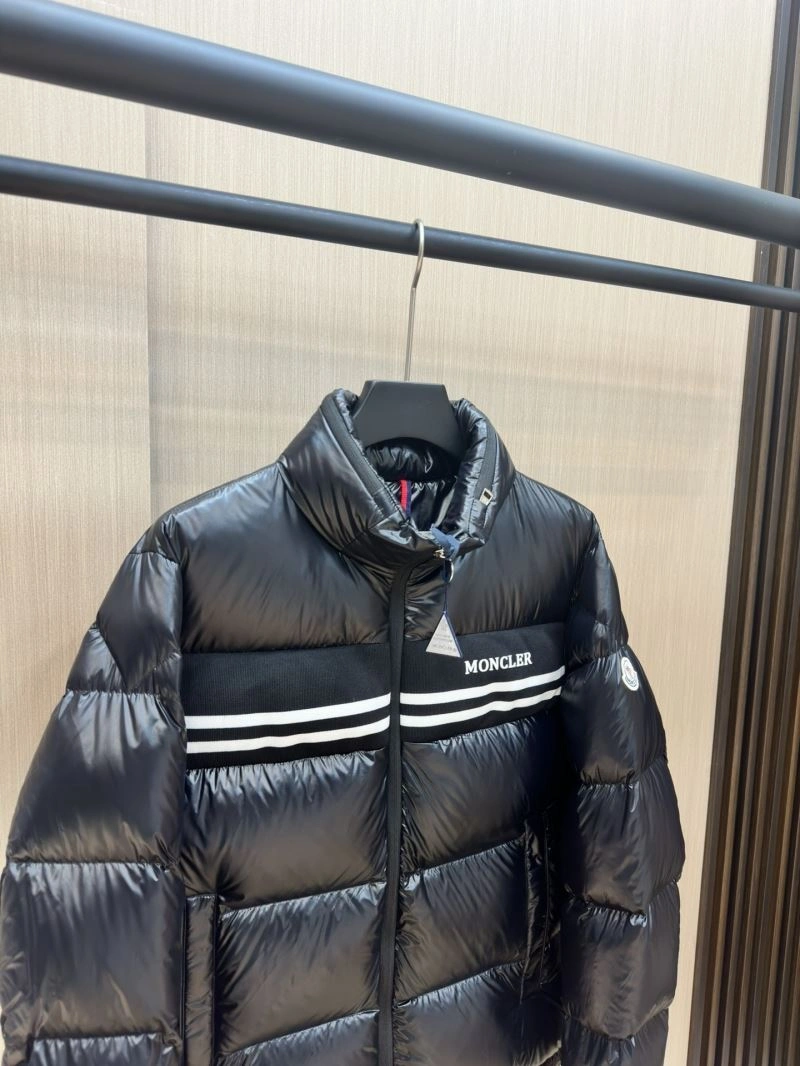 Moncler Down Jackets UrbanStyle 144759