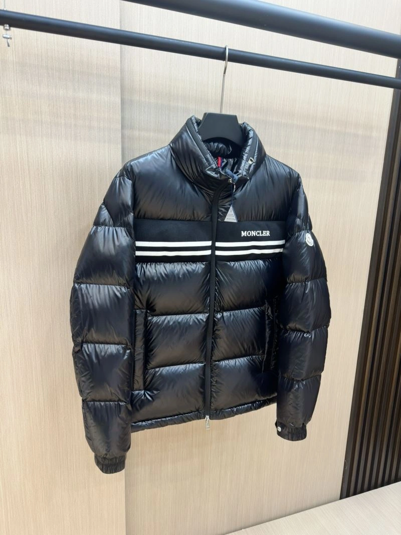 Moncler Down Jackets UrbanStyle 144759