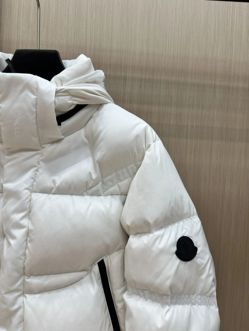 Moncler Down Jackets Classic 144757