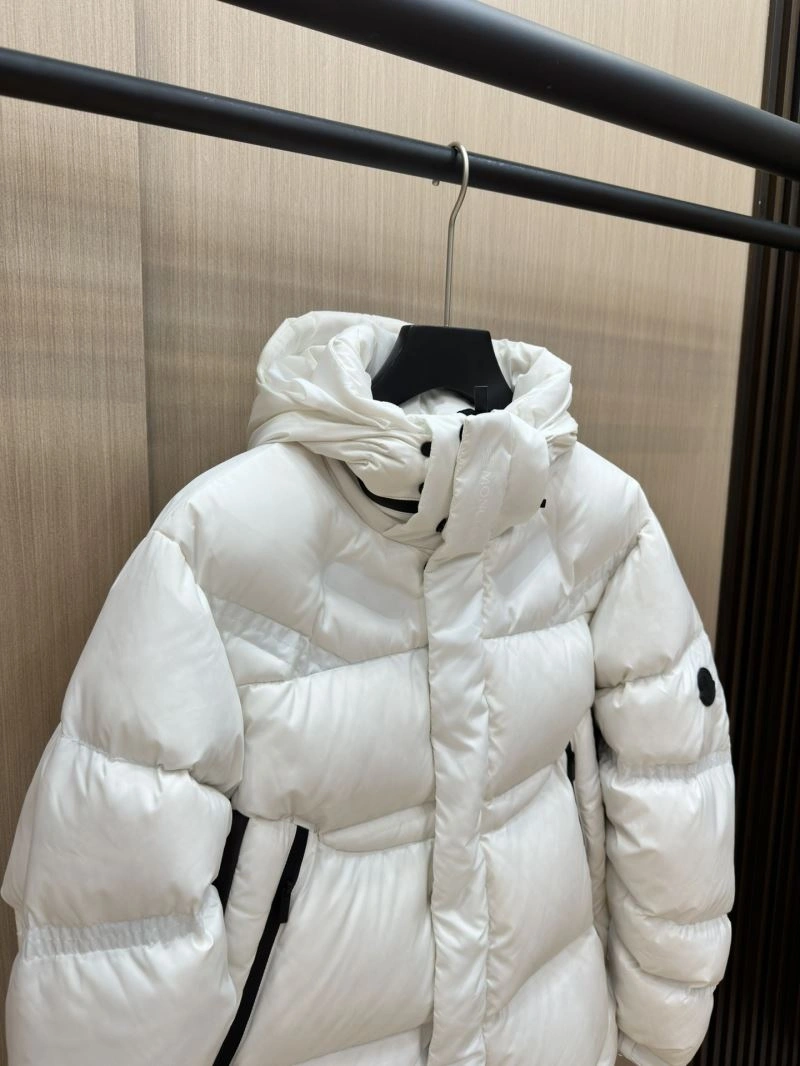 Moncler Down Jackets Classic 144757