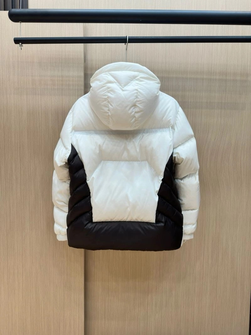Moncler Down Jackets Classic 144757
