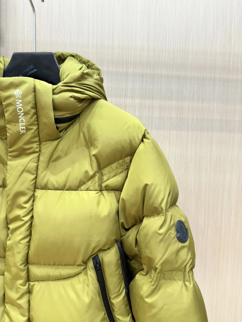Timeless Moncler Down Jackets 144756