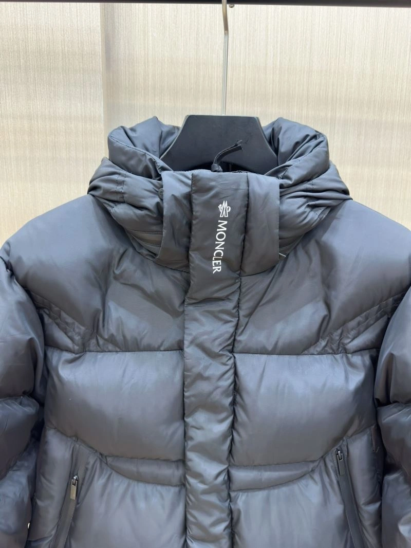 Moncler Down Jackets Trendy 144755