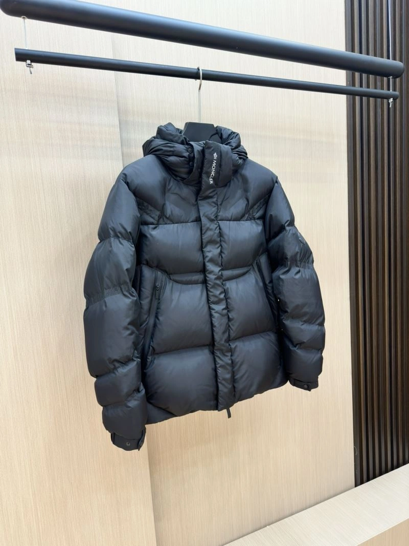 Moncler Down Jackets Trendy 144755