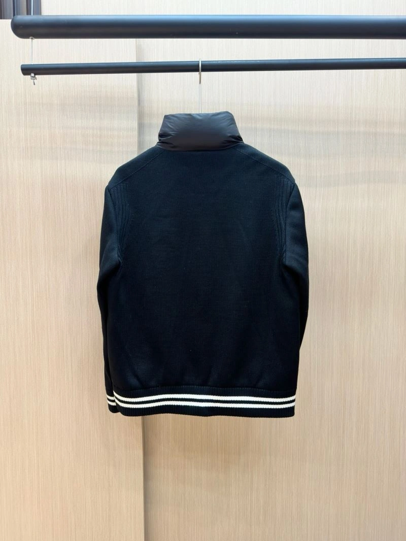 Moncler Down Jackets Trendsetting 144754