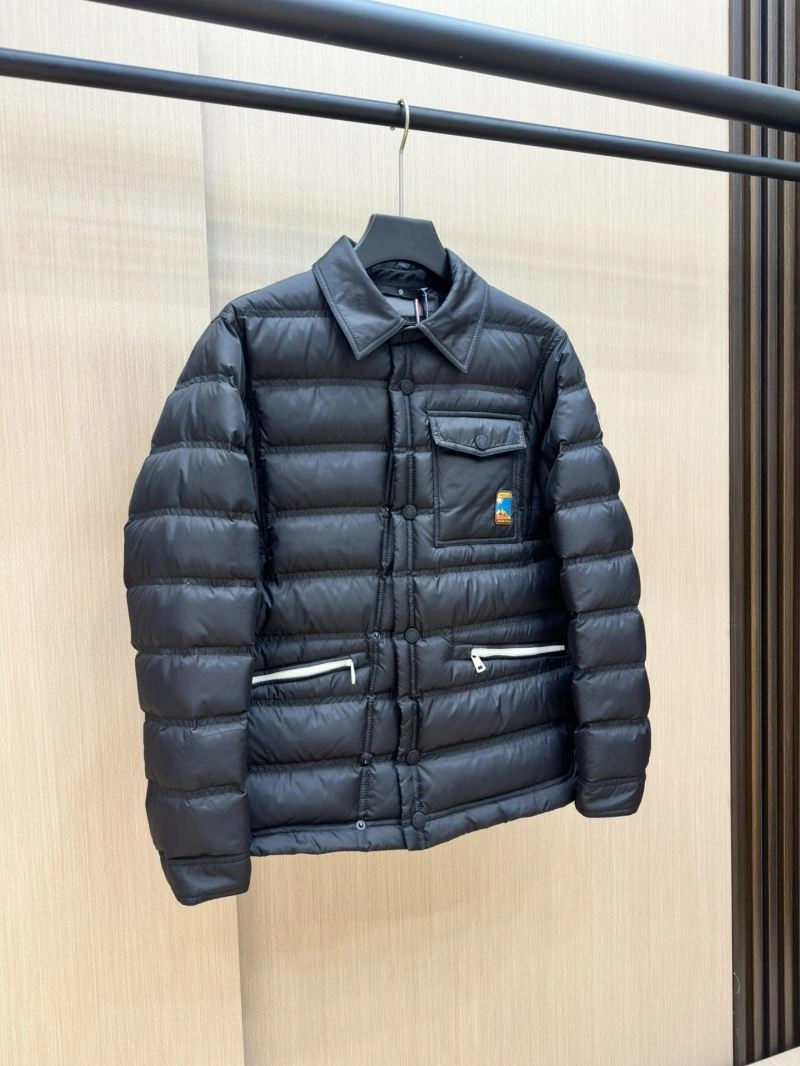 Moncler Down Jackets UrbanChic 144750