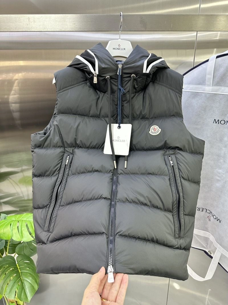 Cozy Moncler Down Jackets 144738