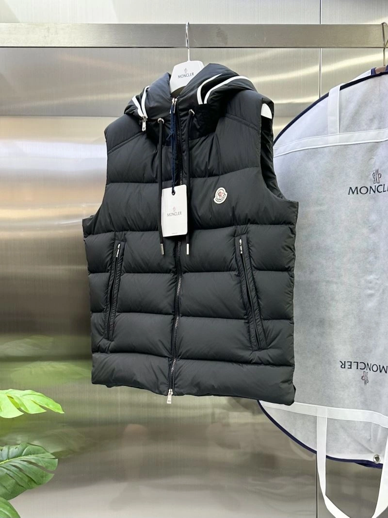 Cozy Moncler Down Jackets 144738