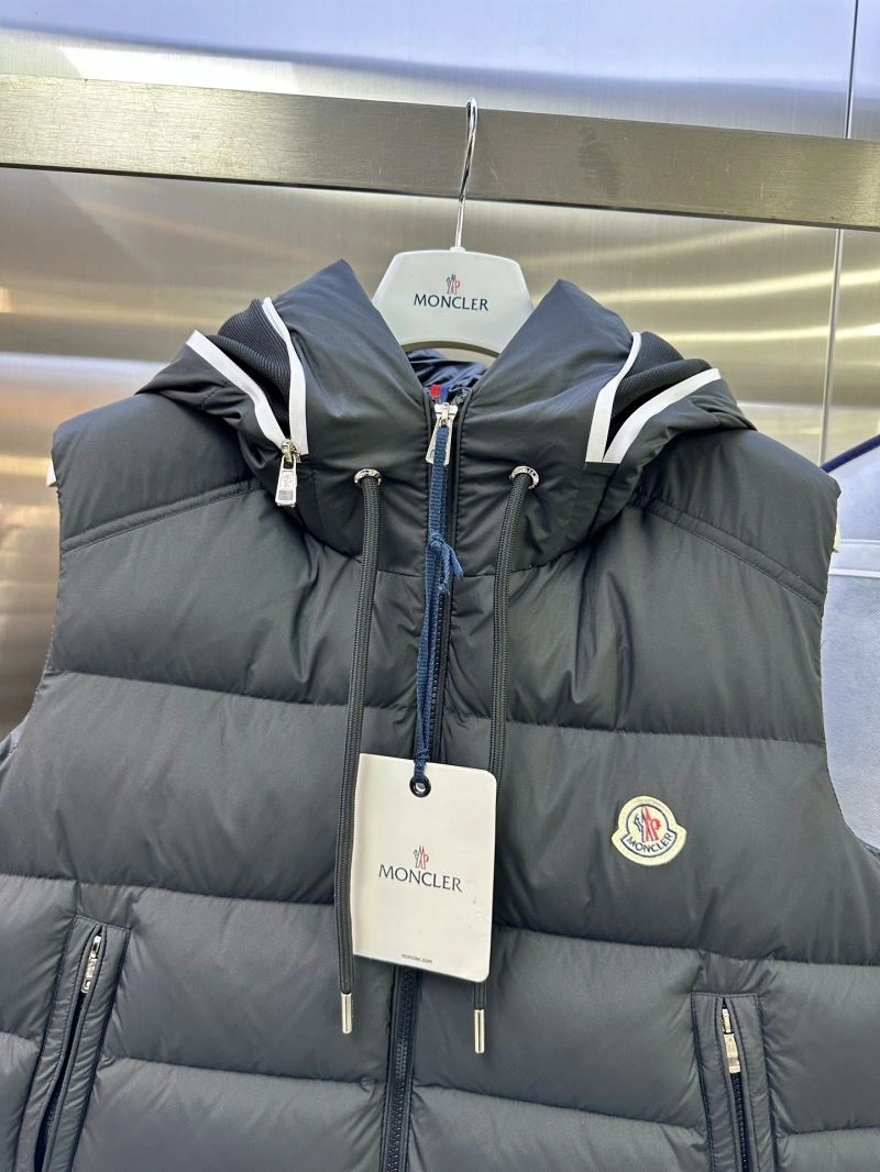 Cozy Moncler Down Jackets 144738