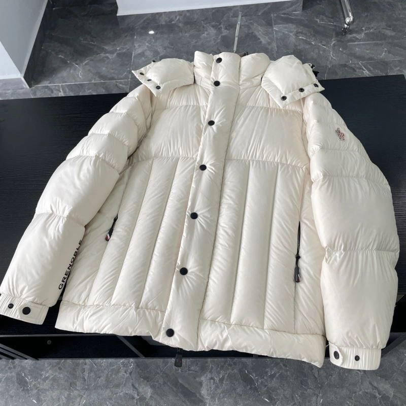 Modern Moncler Down Jackets 144733
