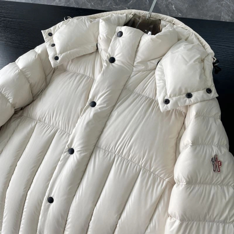 Modern Moncler Down Jackets 144733