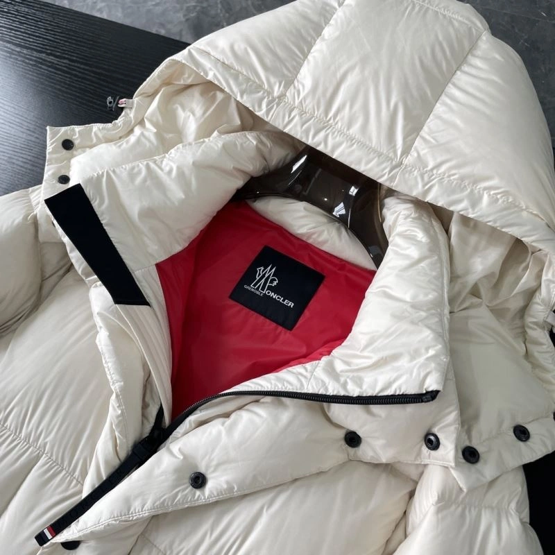 Modern Moncler Down Jackets 144733