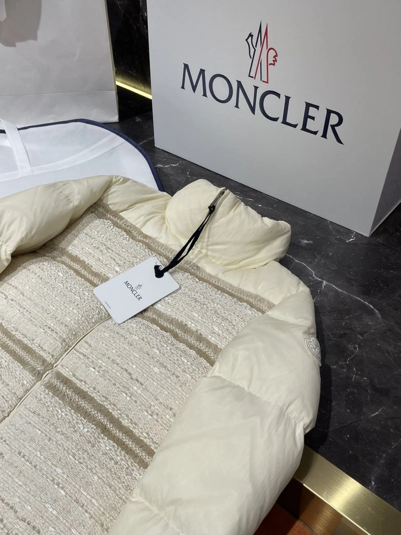 MoistureWicking Moncler Down Jackets 144728