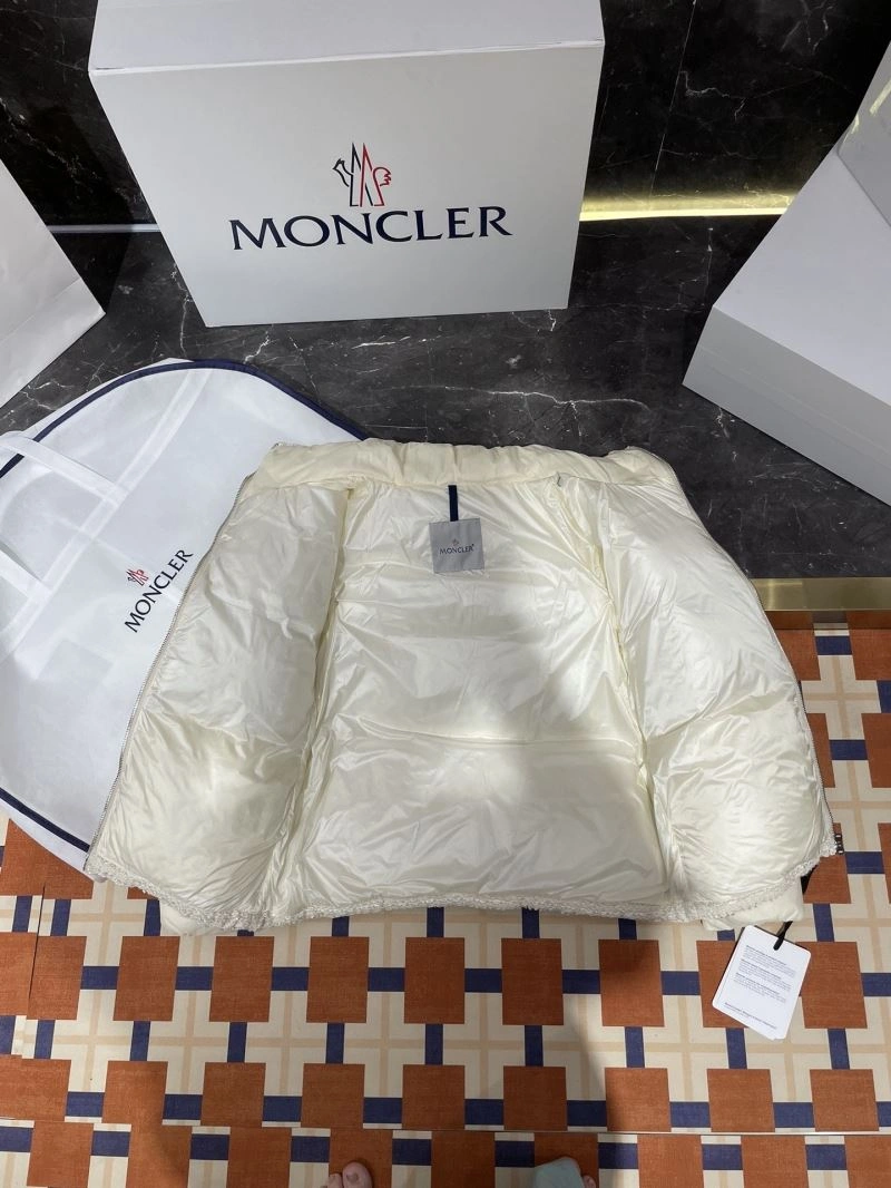 MoistureWicking Moncler Down Jackets 144728