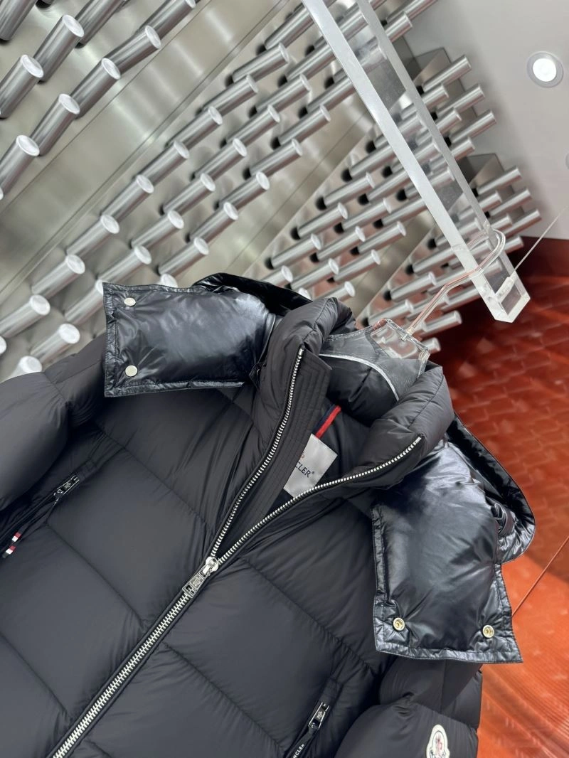 Moncler Down Jackets Durable 144749