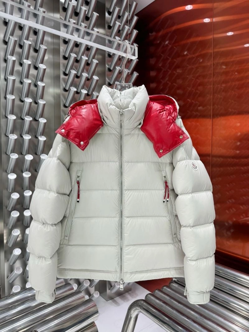 Durable Moncler Down Jackets 144753